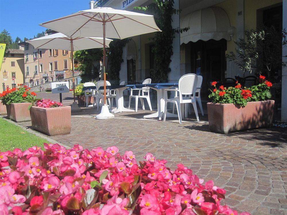 Hotel Aquavite Gardone Riviera Zewnętrze zdjęcie