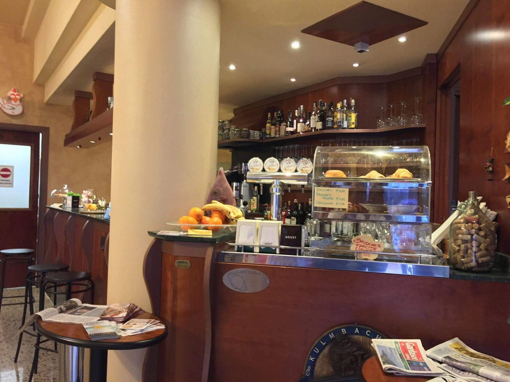 Hotel Aquavite Gardone Riviera Zewnętrze zdjęcie